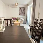 Apartamento Murillo-Plaza De La Magdalena